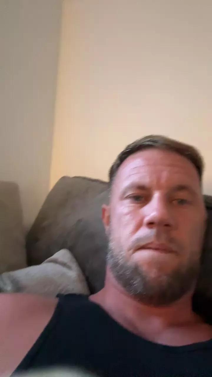 Benjay74 on Cam4