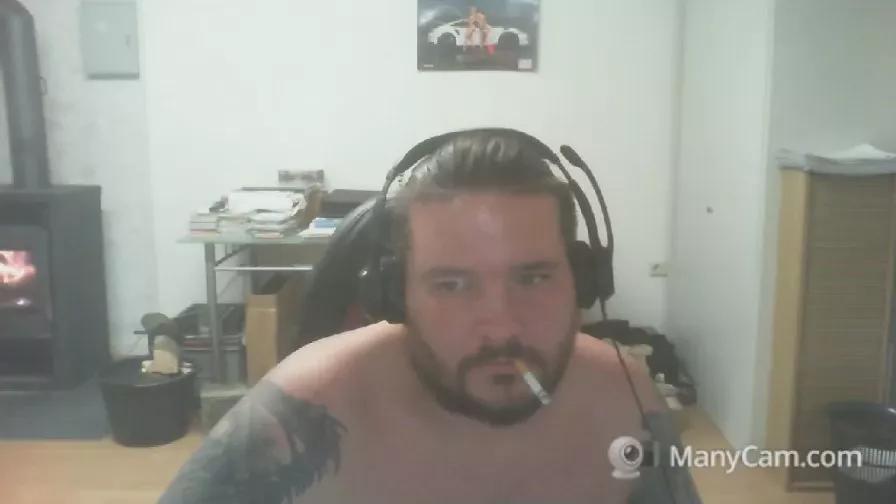 Offline BenutzeMich666 on Cam4