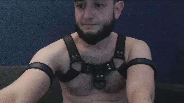 berlin_leather on Cam4 