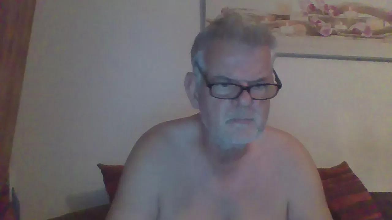 bibi250 on Cam4 