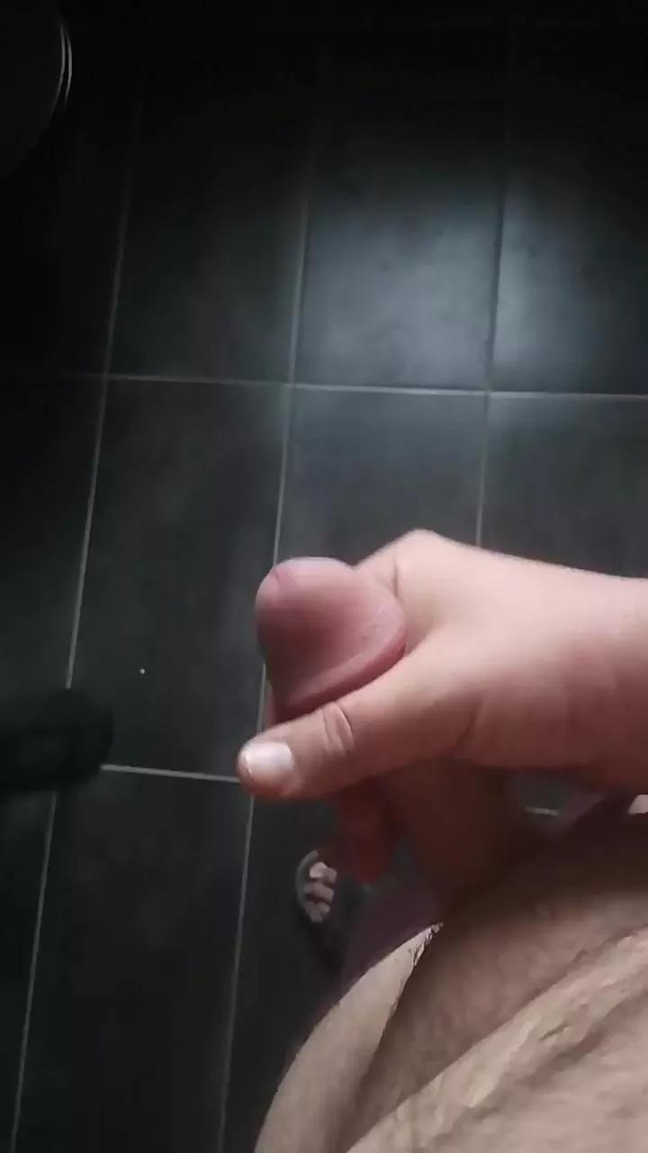 big_cock_84 on Cam4 