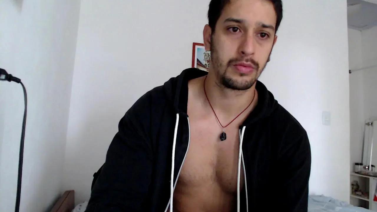 bigale24 on Cam4