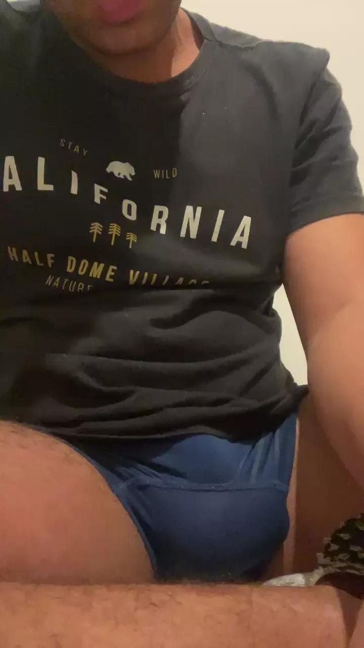 bigballslatino1 on Cam4 