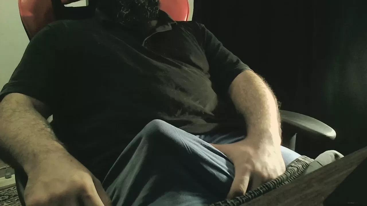 bigdickingo on Cam4 