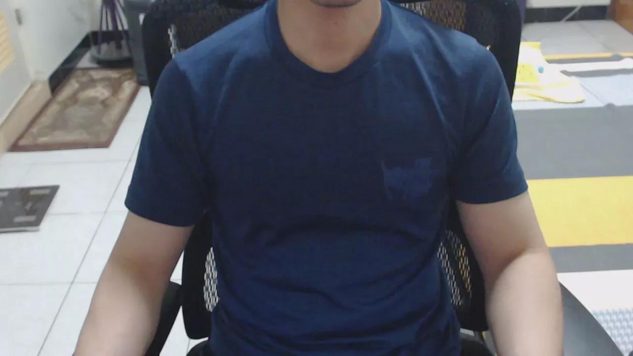 bio1988 on Cam4