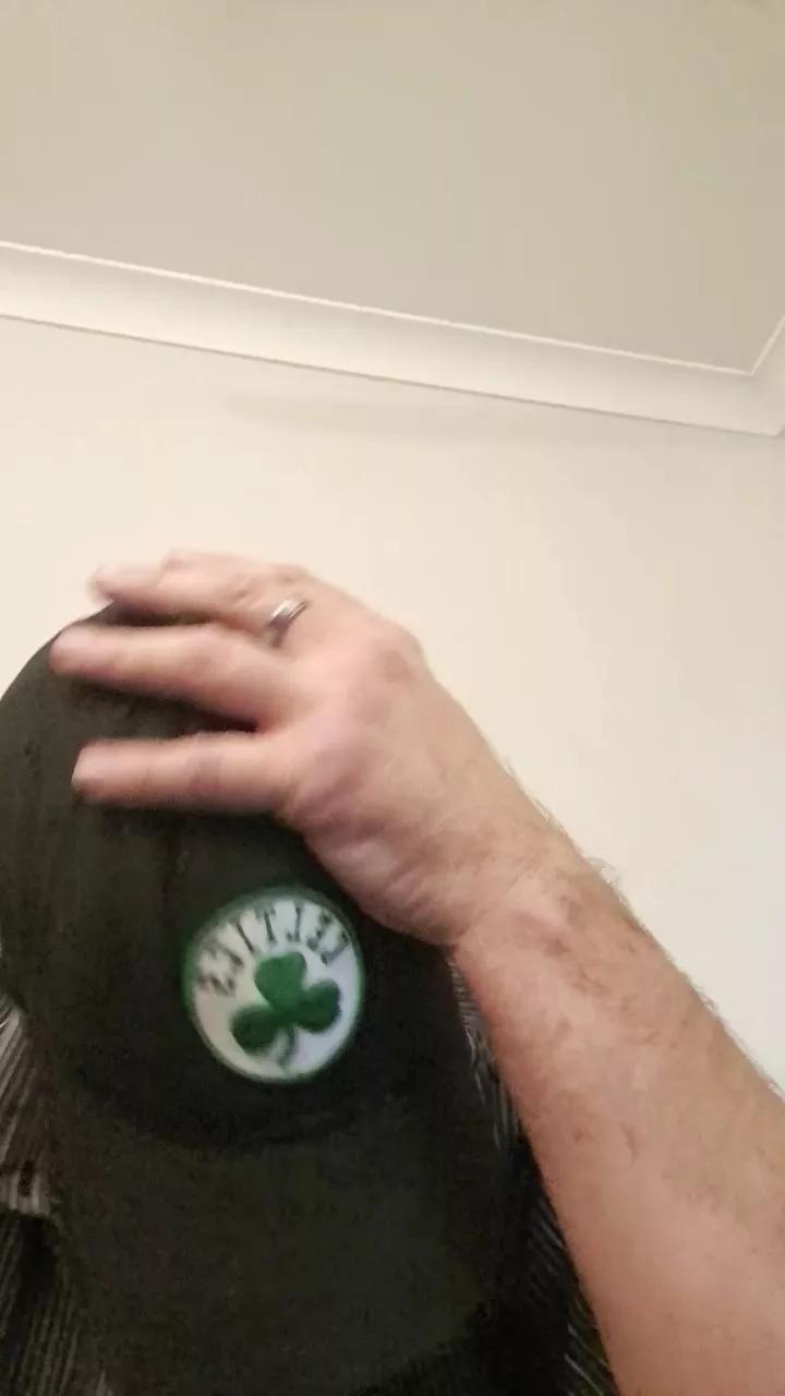 bitemypillo1 on Cam4 