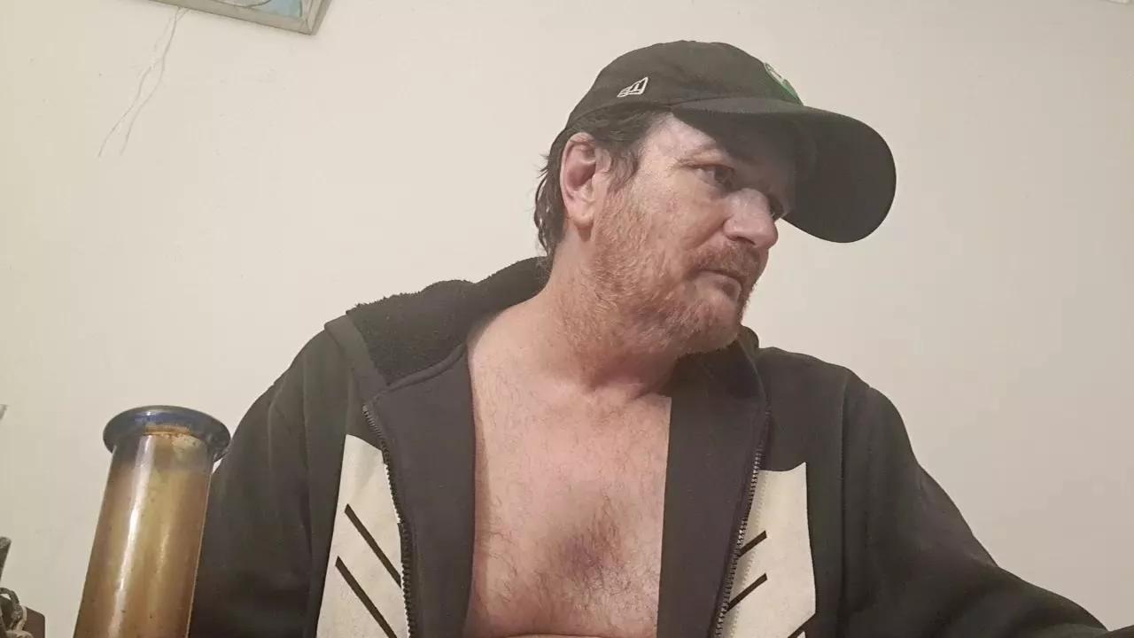 bitemypillo1 on Cam4 