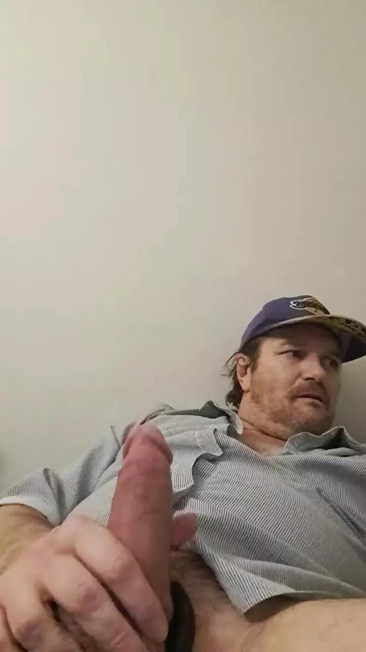 bitemypillo1 on Cam4 
