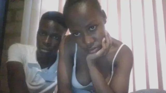 black_loversss on Cam4 