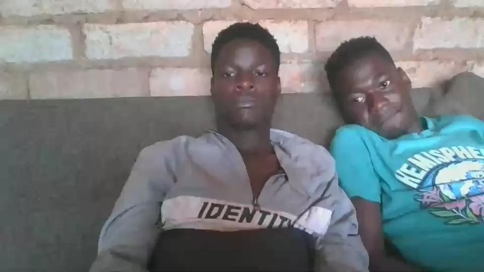 black_loversss on Cam4 
