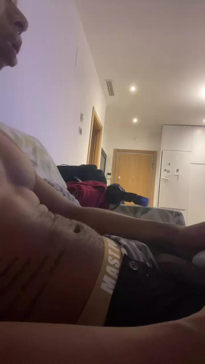 Blackpointx on Cam4 