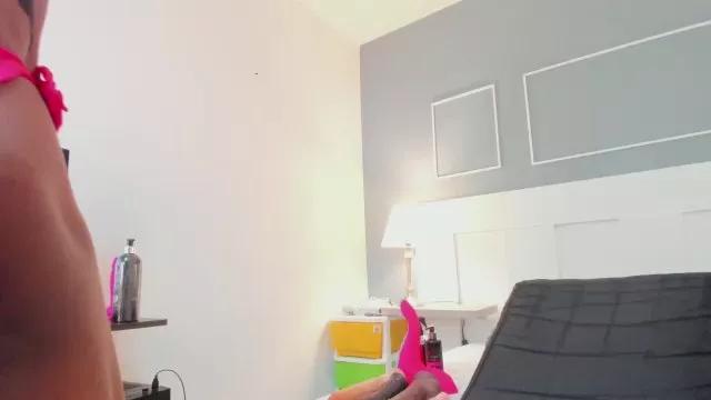 Blackrossse on Cam4 