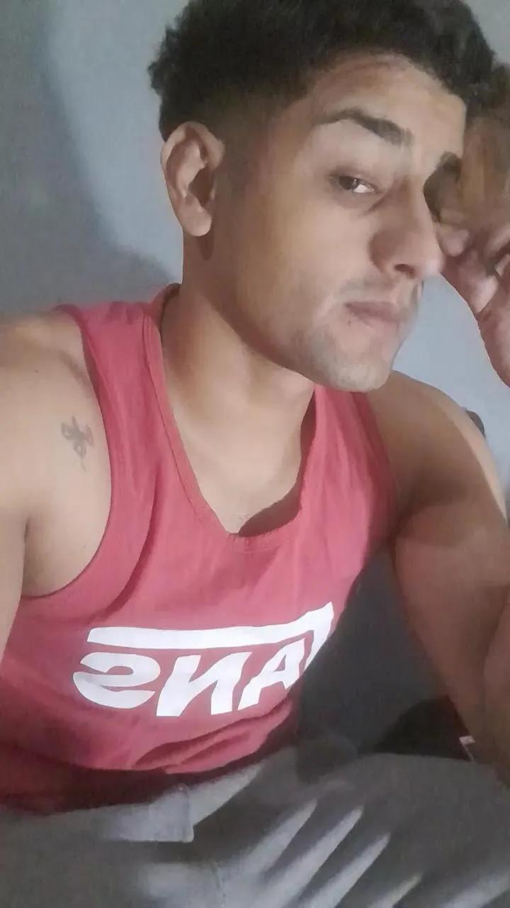 Offline blakc225 on Cam4