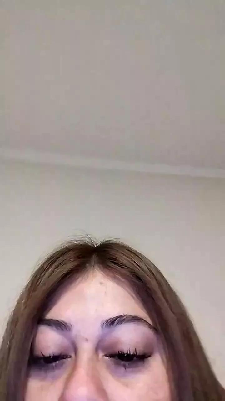 Offline Blanquita_Perl4 on Cam4