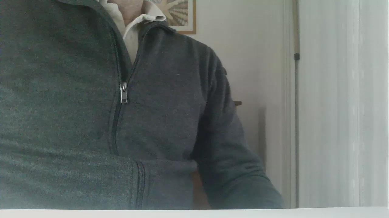 blizzy100 on Cam4 