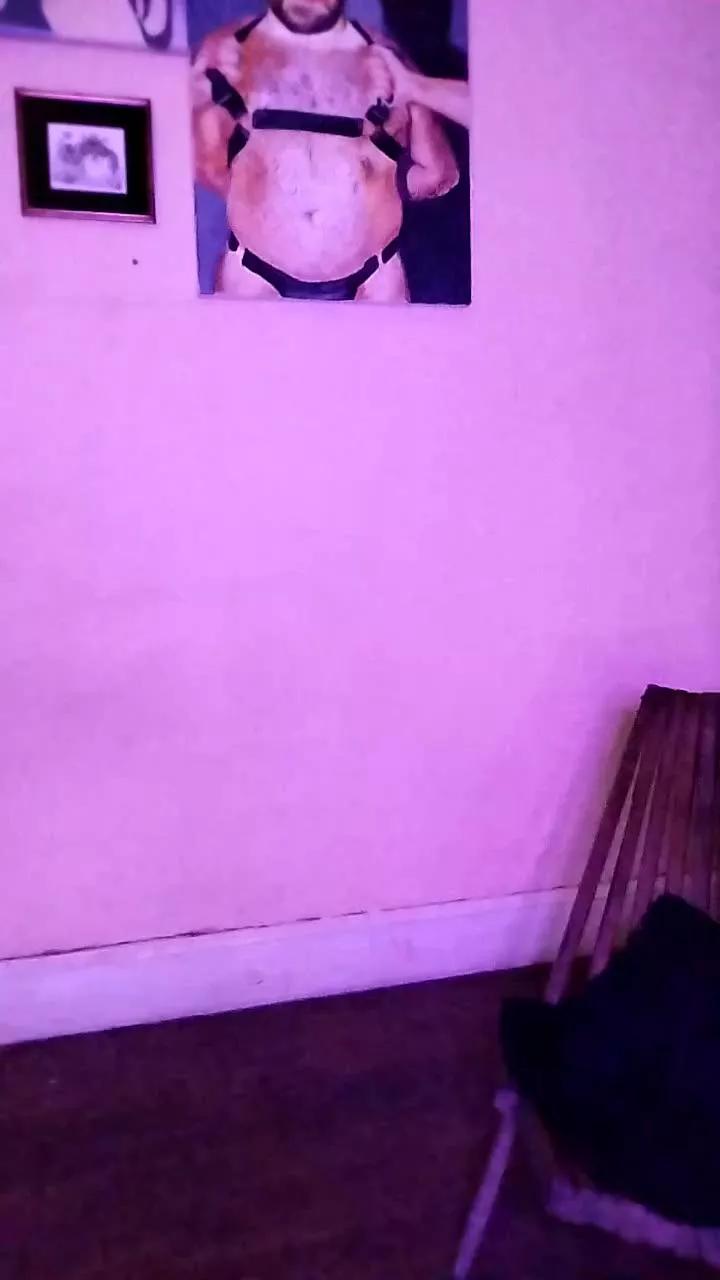 blurxi on Cam4 
