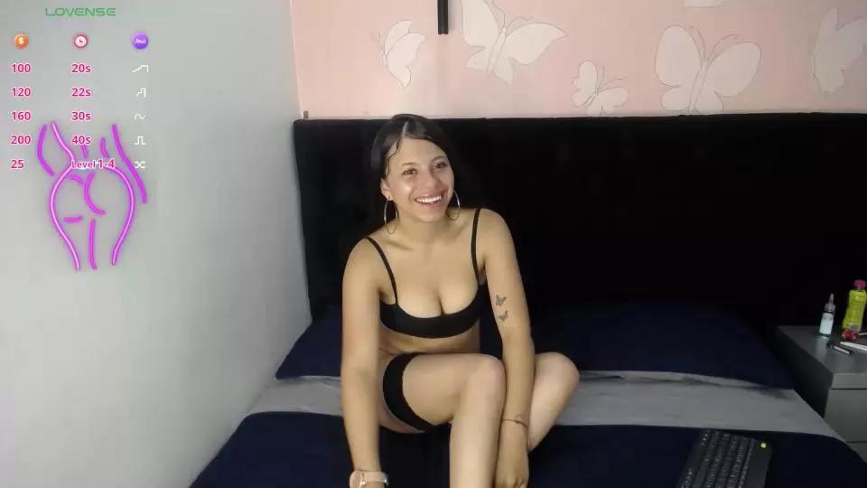 BlushhApril on Cam4 