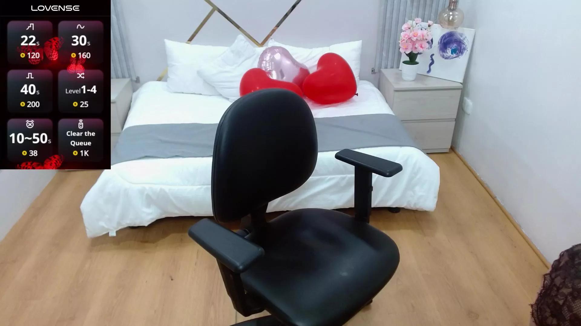 Bom_BomX on Cam4 