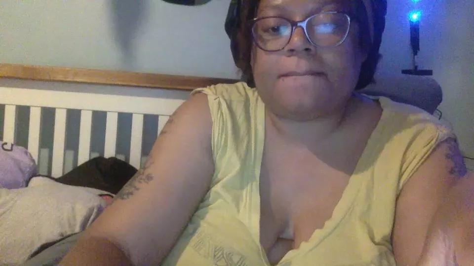 Boobilicous99 on Cam4 