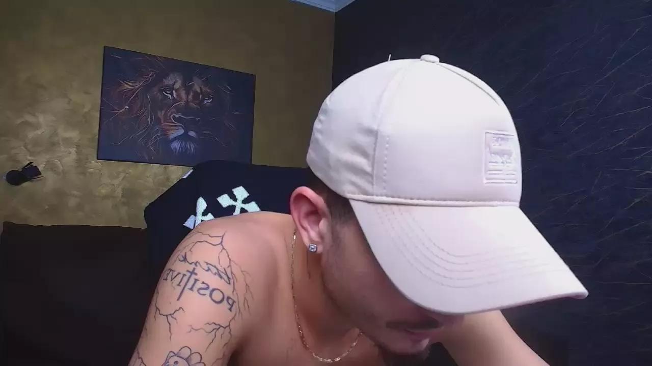 BrandonTate on Cam4 