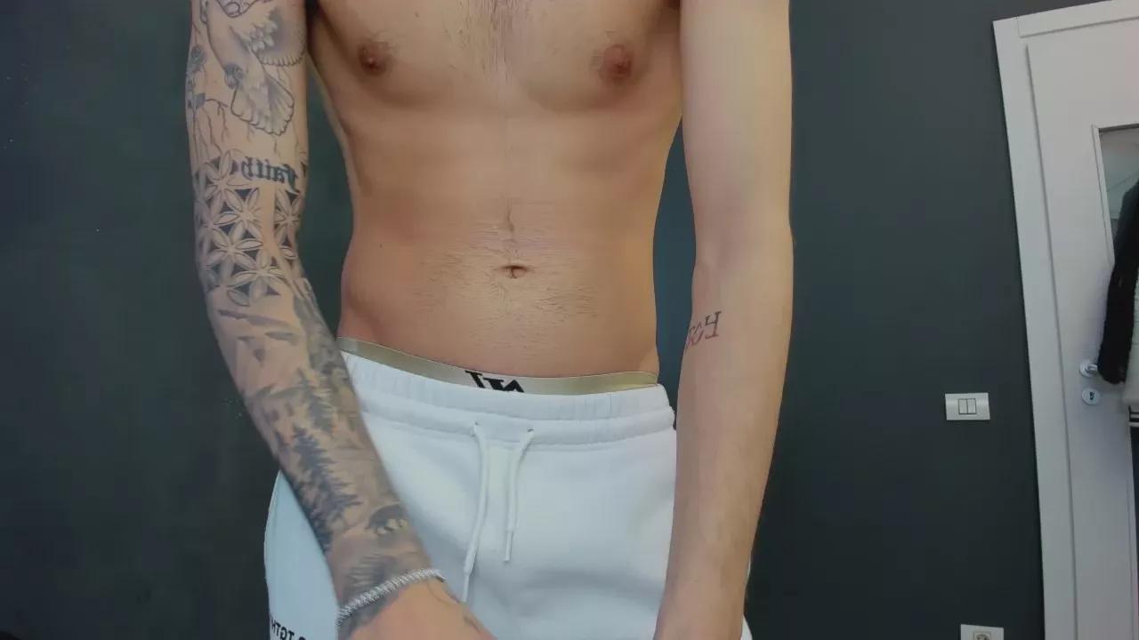 BrandonTate on Cam4 