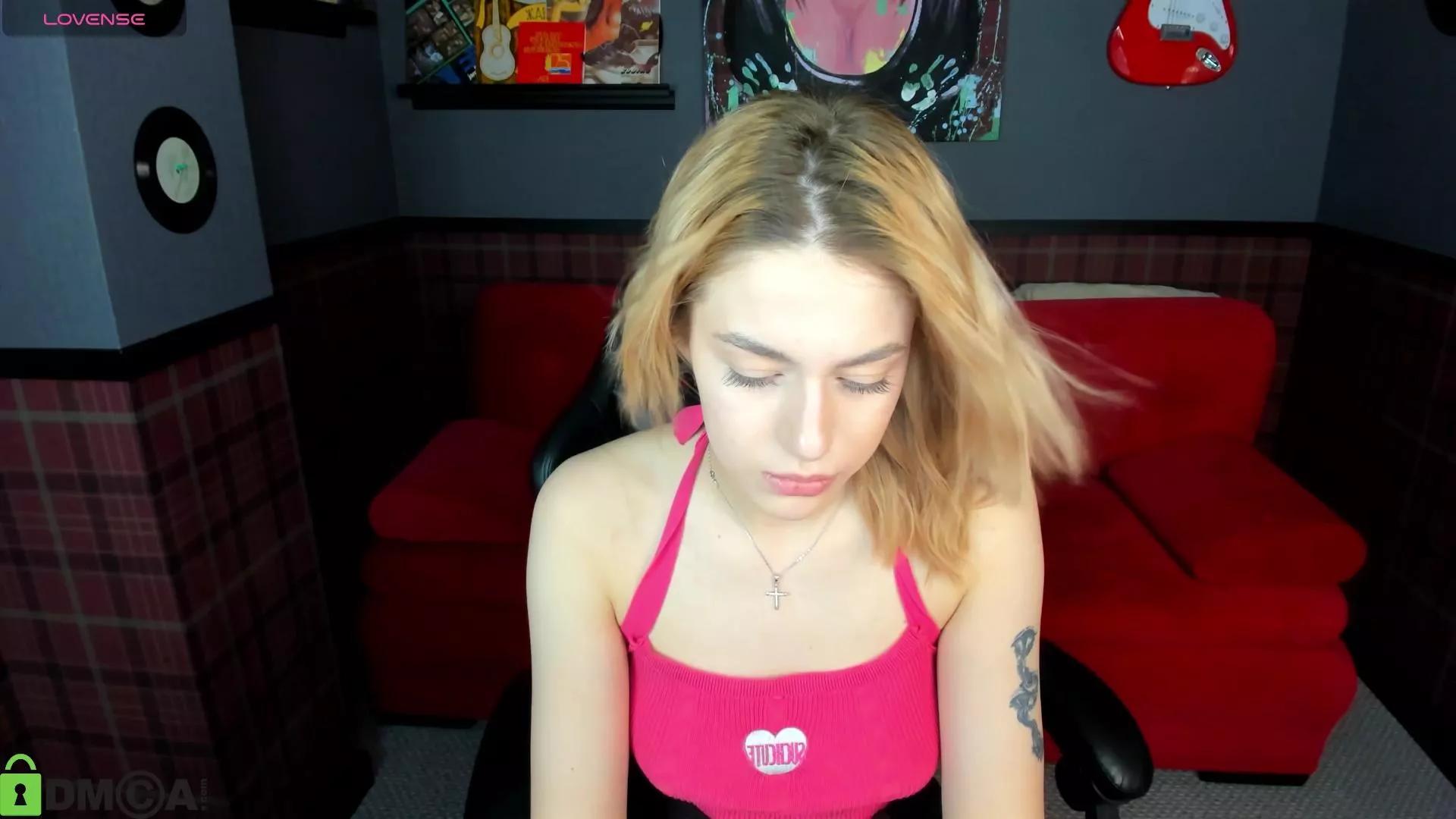 Brenda_Collinss on Cam4 