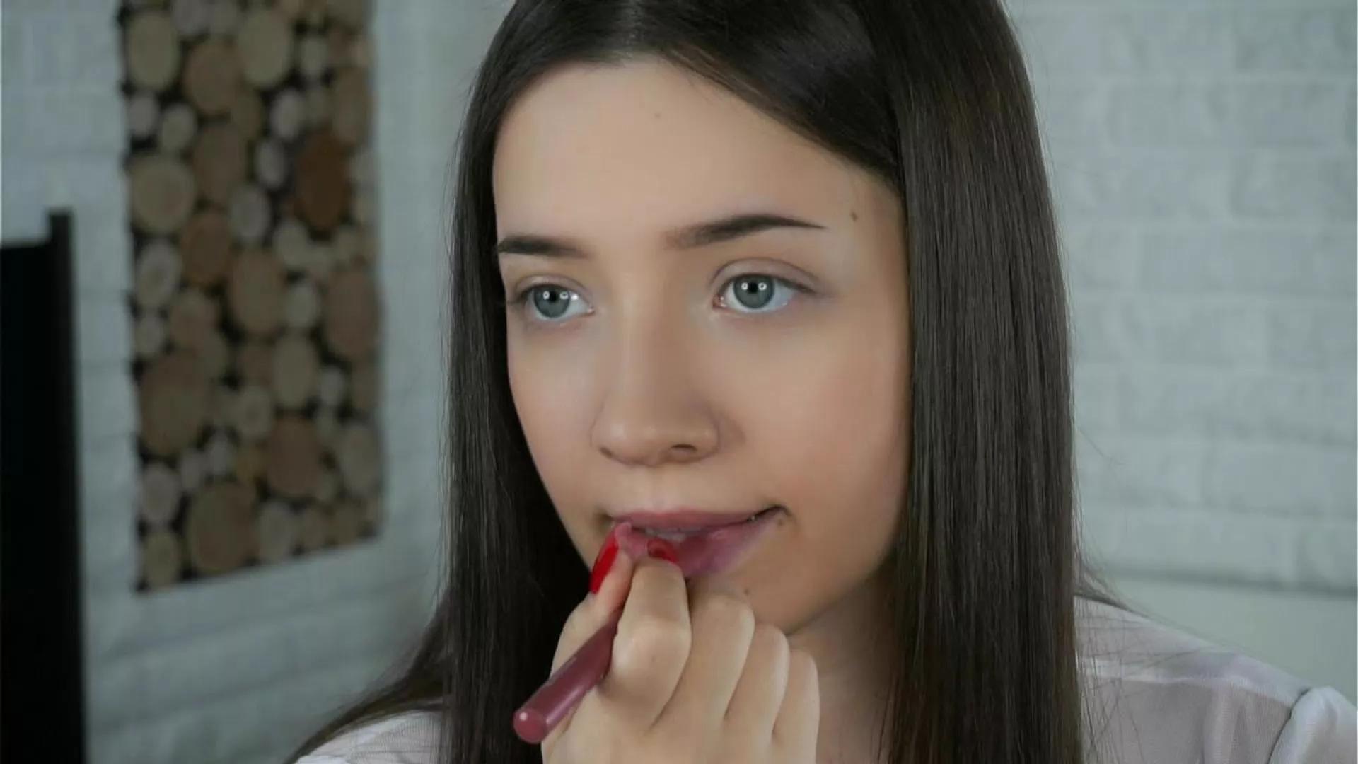 Freechat BridgetEast on Cam4