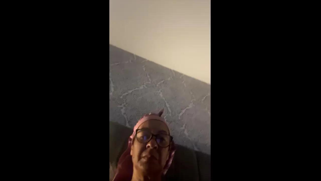 Bronze_goddess on Cam4