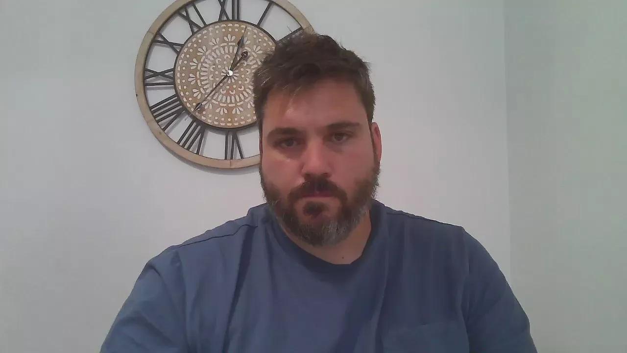 BruceWayne_34 on Cam4 
