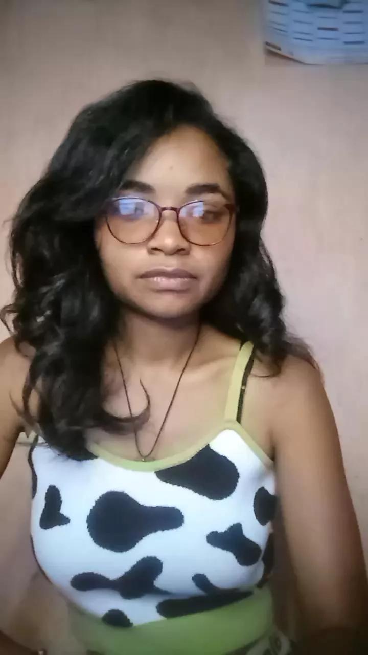 Bryanah on Cam4 