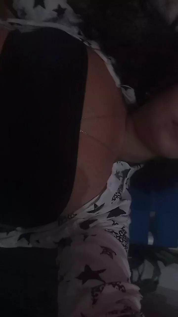 Bukisexy on Cam4 