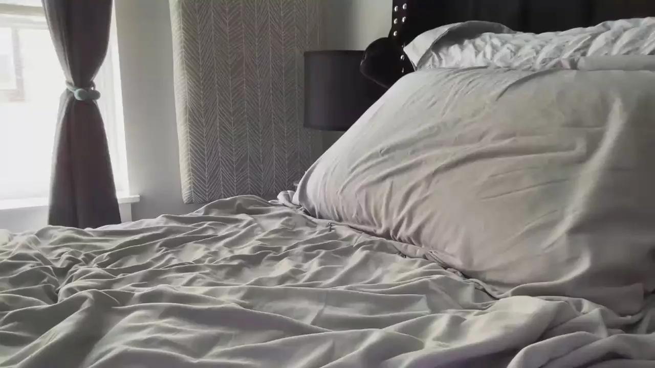bulgeloveraj on Cam4 