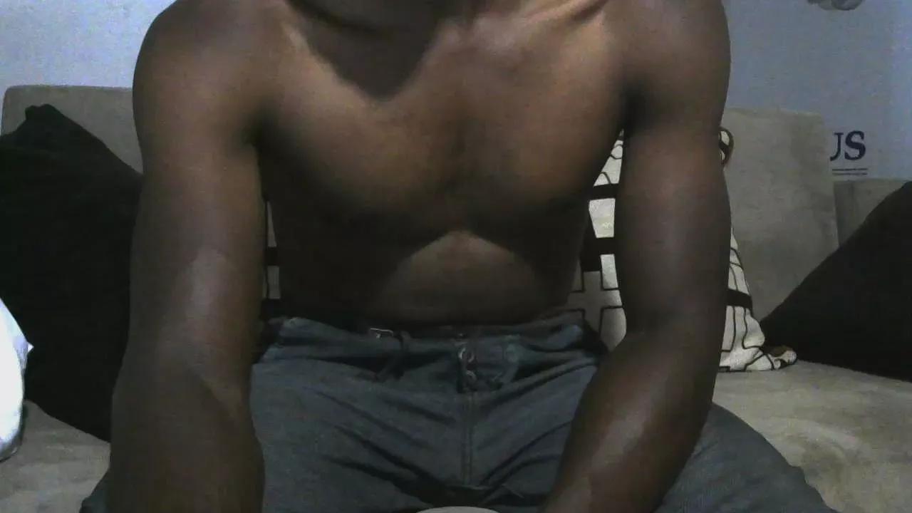 Offline Busty_boy01 on Cam4