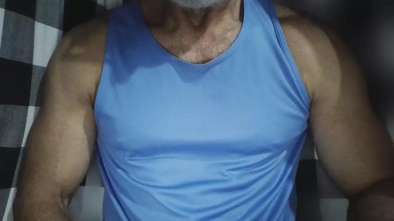 C4pt_Iv4n0v on Cam4 