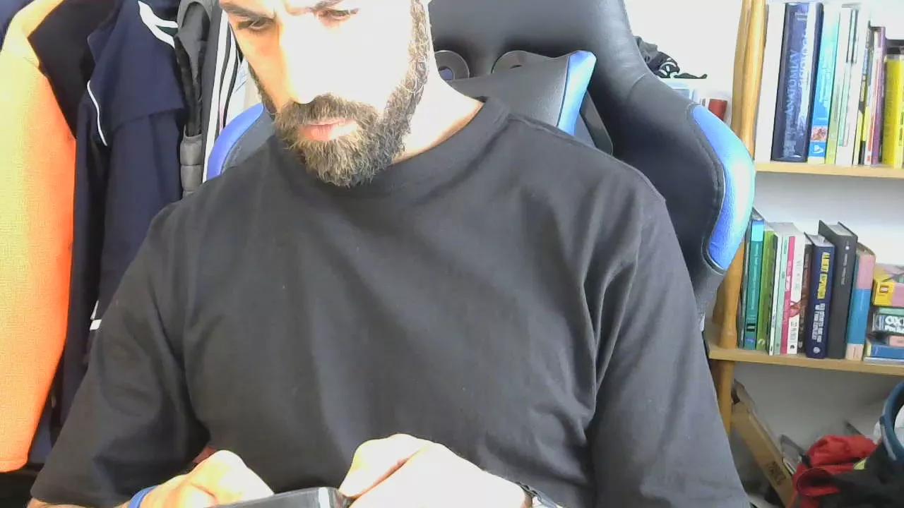 Caballero77777 on Cam4 