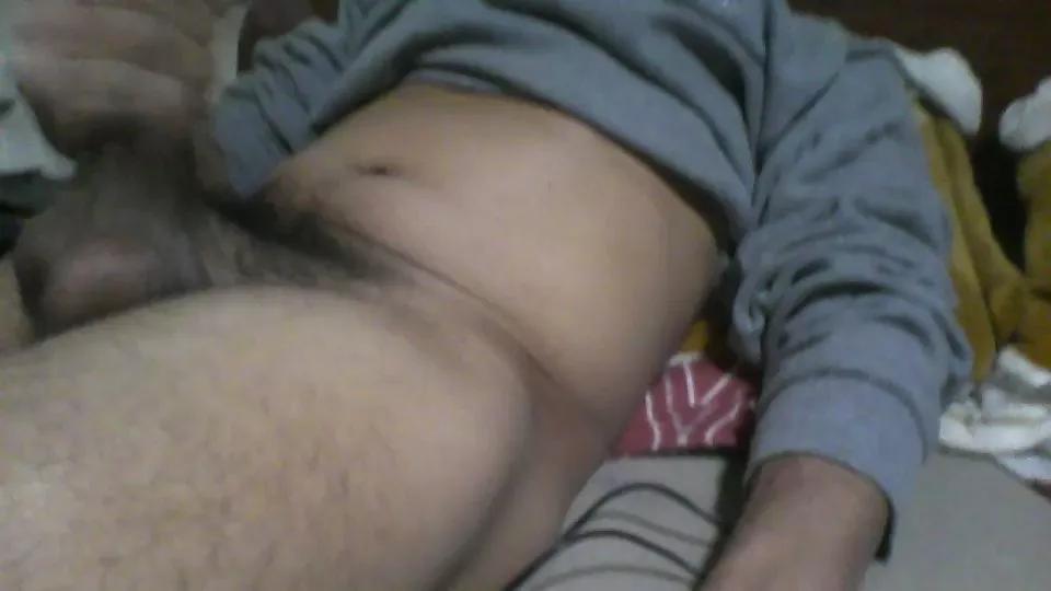 calienteps77 on Cam4
