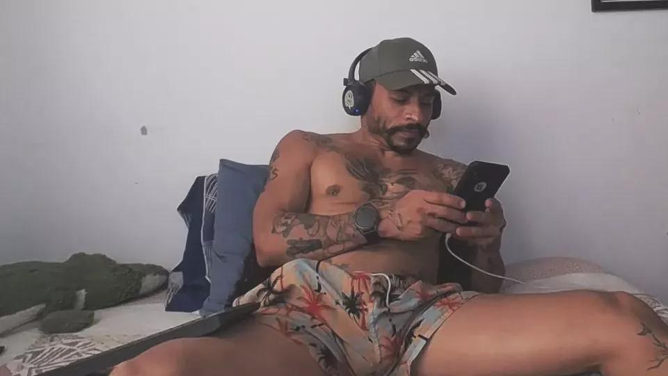 CallMeDouglas on Cam4 