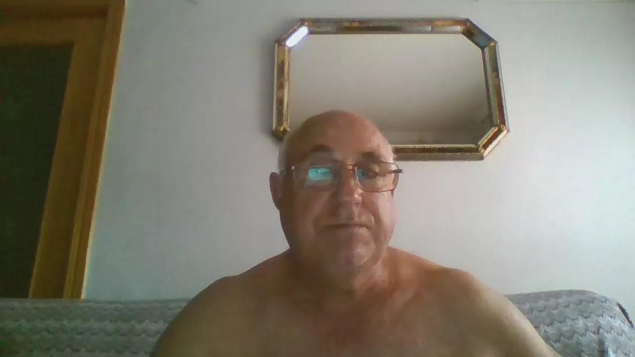 calvinsumiso on Cam4 