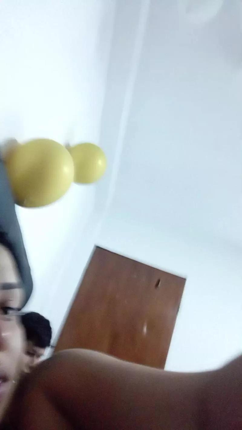 Camila_and_matt on Cam4