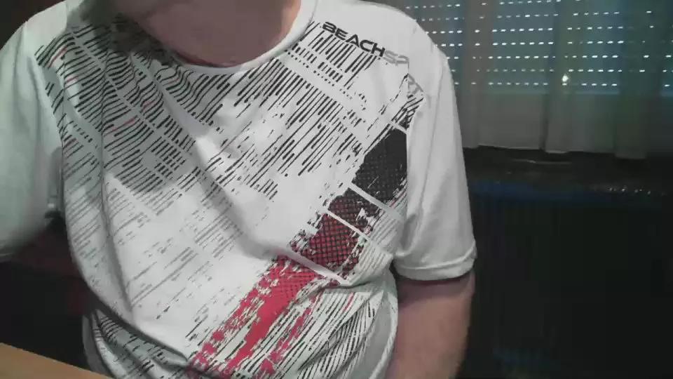 Camsau52 on Cam4 