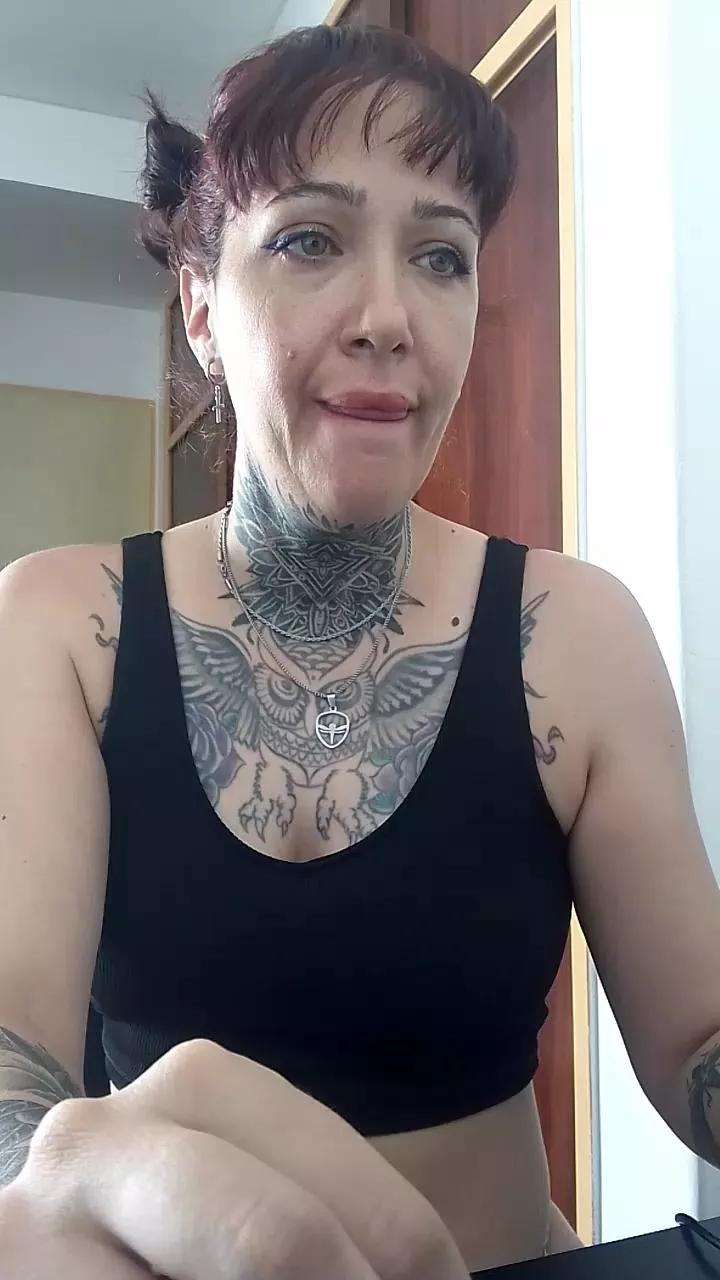 Candy_Ds on Cam4 