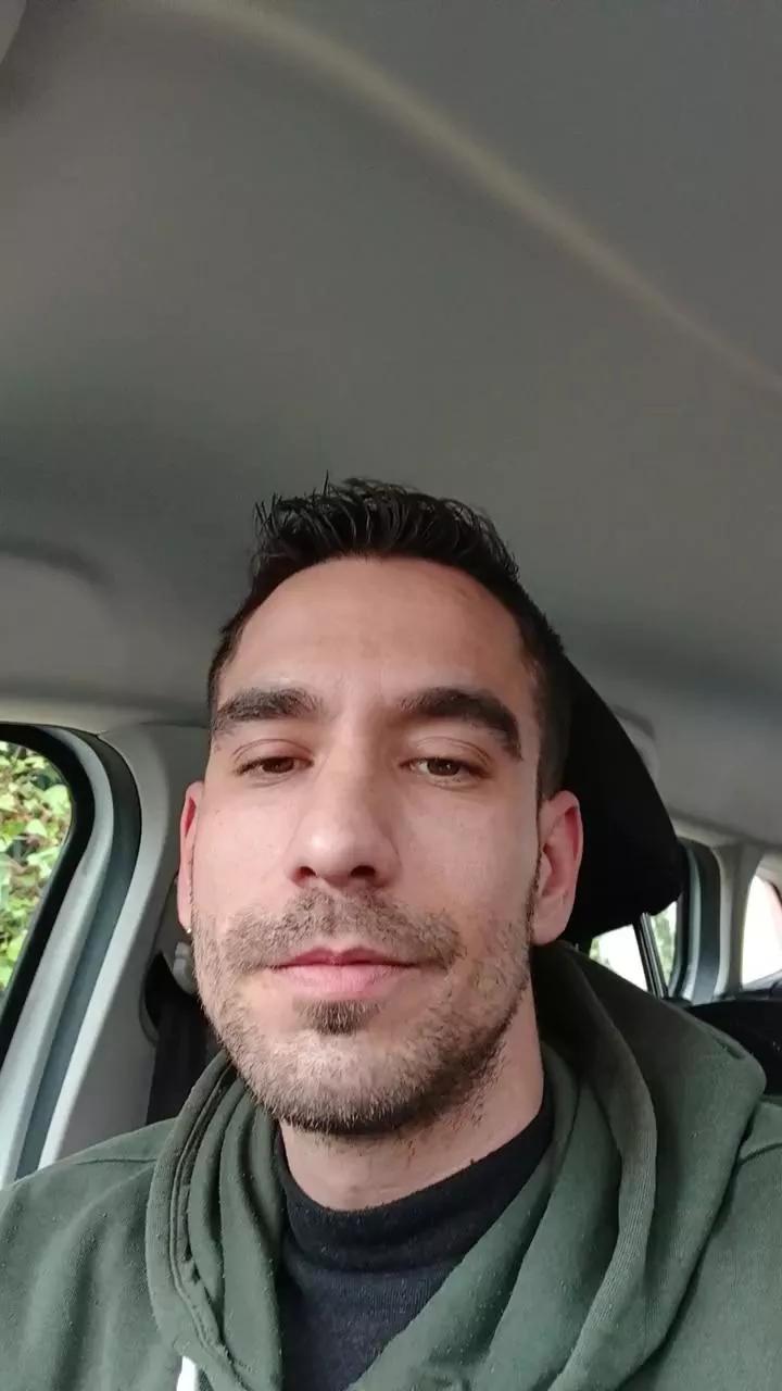 caracol_dj on Cam4 