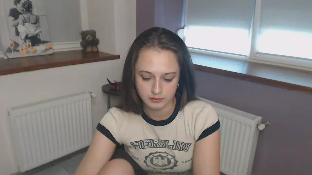 Offline Caramel_bunny on Cam4