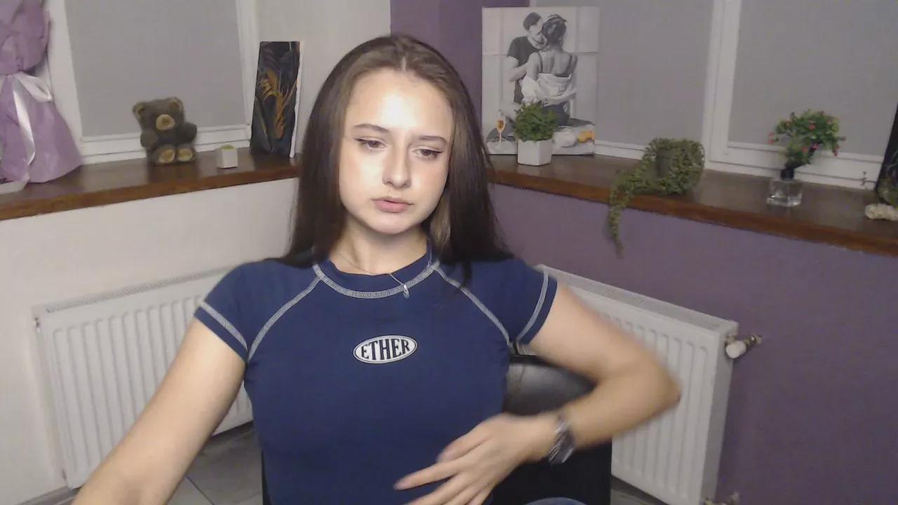 Offline Caramel_bunny on Cam4