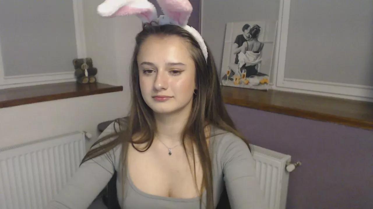Offline Caramel_bunny on Cam4