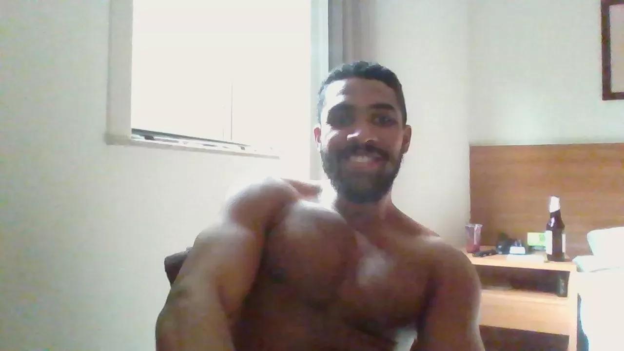 cariochaser on Cam4 
