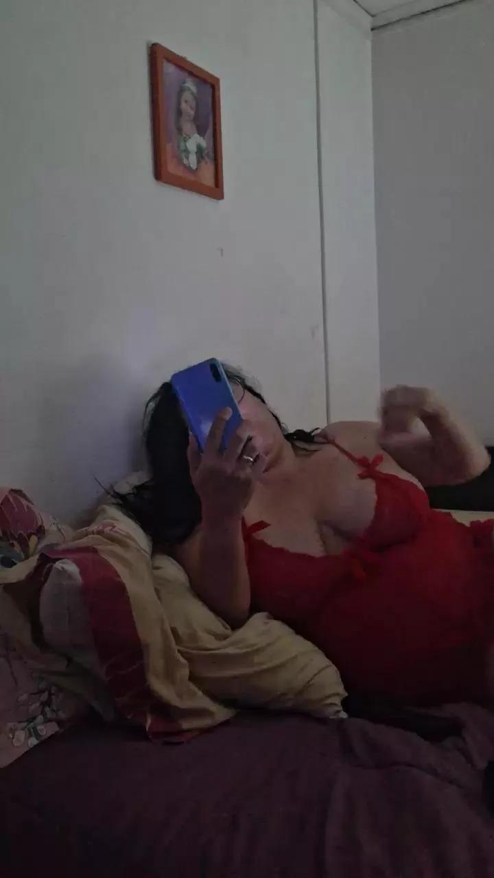 Caritovivi on Cam4 