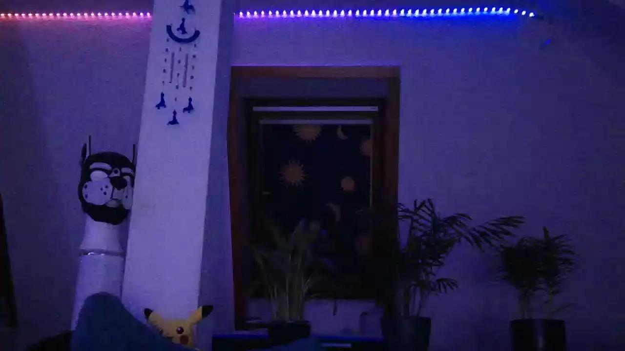 Casper_1988 on Cam4 