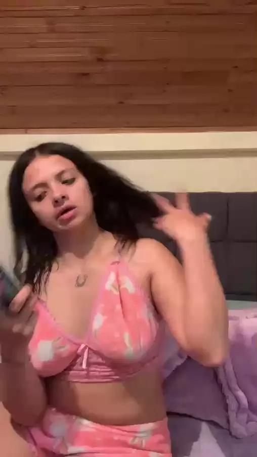 Cata_ on Cam4 