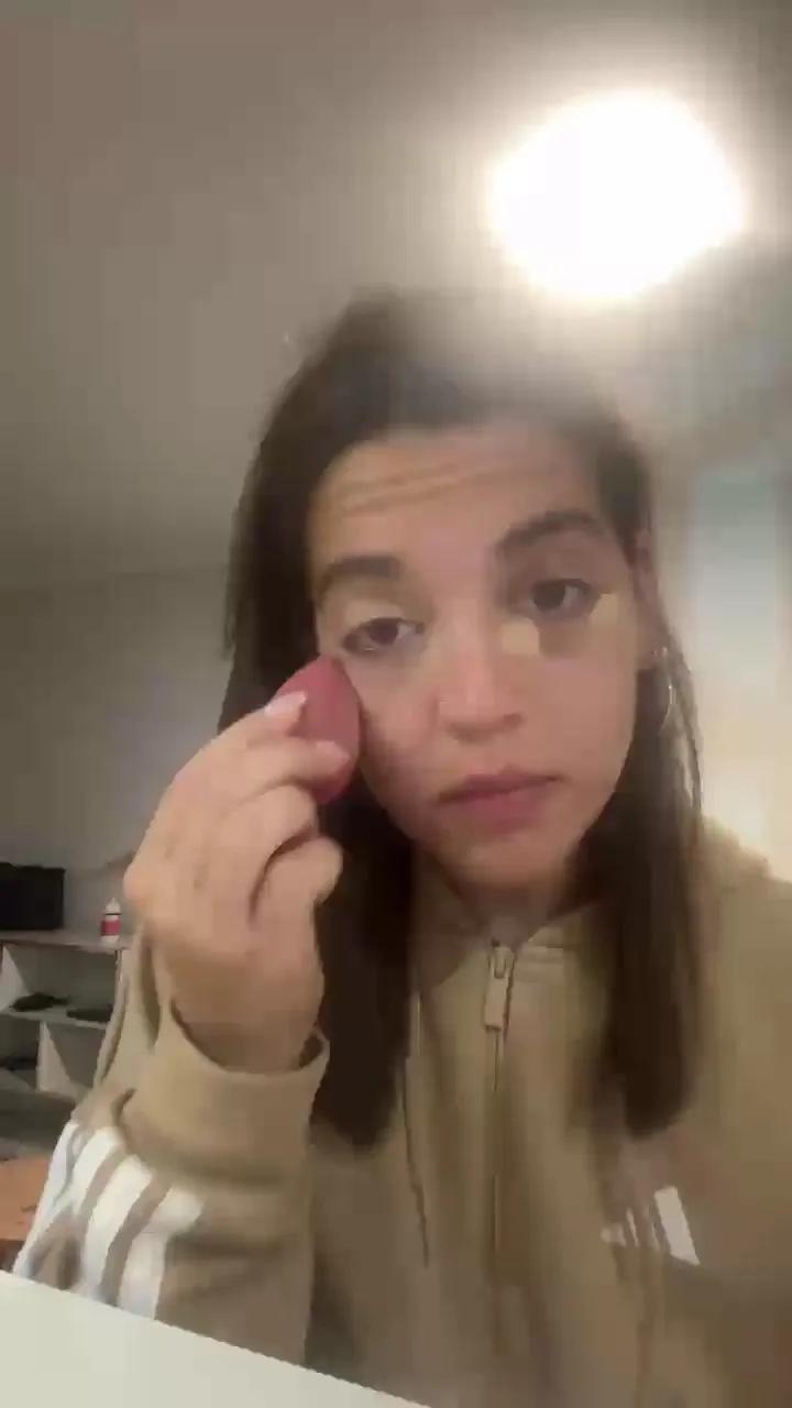 Offline catherinex1 on Cam4